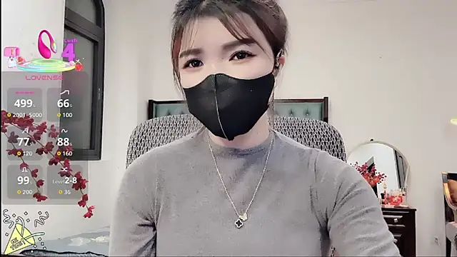 Изображение секс-шоу модели Caryln-Bun