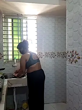 Bristy-'s sex show image