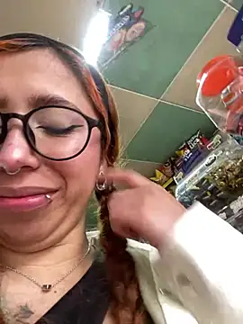 Sallem_Pink's sex show image