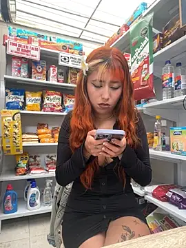 Sallem_Pink's sex show image