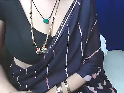 Изображение секс-шоу модели sunitha-3