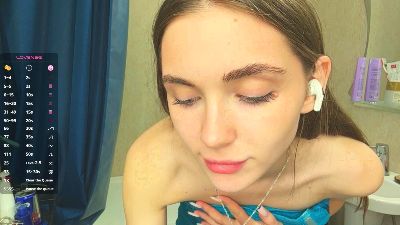 MoriahSpinello's sex show image