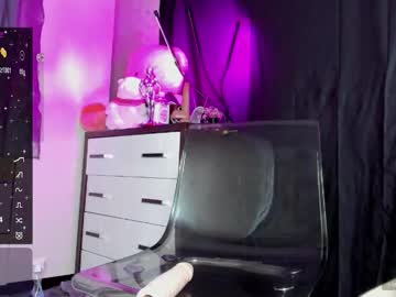 karolinaaa_hot's sex show image