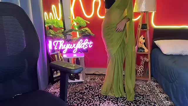 thywyldst69's sex show image thywyldst69's sex show image