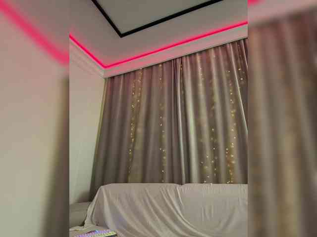 Изображение секс-шоу модели Devochka-pripevochka Изображение секс-шоу модели Devochka-pripevochka