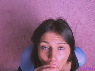 auroravoice's sex show image