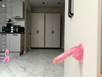 dewdropdoll's sex show image