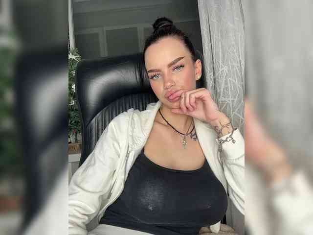 EvaDesire's sex show image