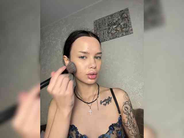 EvaDesire's sex show image