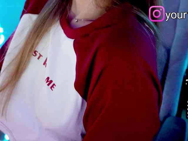 -VikkiL0vesCheese-'s sex show image -VikkiL0vesCheese-'s sex show image