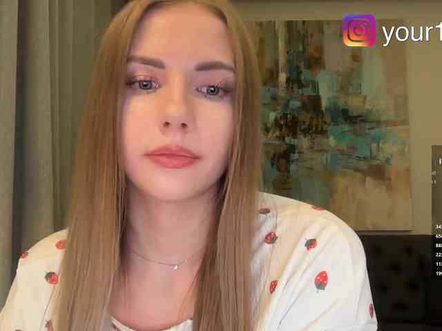 Изображение секс-шоу модели -VikkiL0vesCheese- Изображение секс-шоу модели -VikkiL0vesCheese-