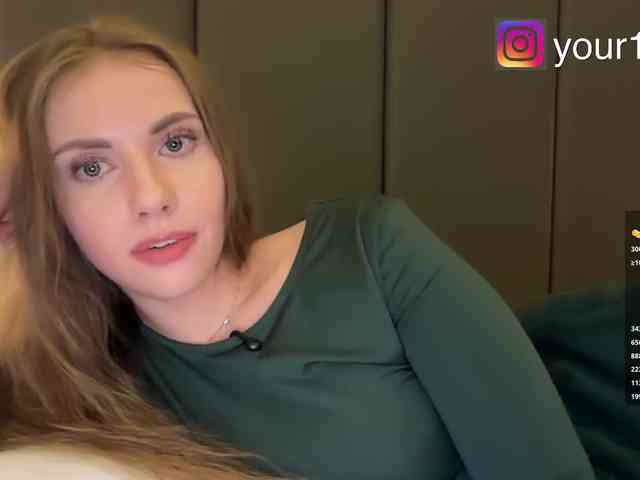 Изображение секс-шоу модели -VikkiL0vesCheese- Изображение секс-шоу модели -VikkiL0vesCheese-