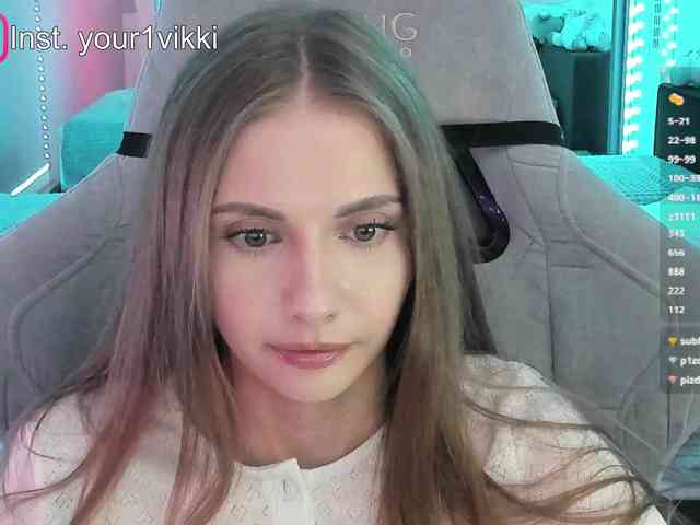 -VikkiL0vesCheese-'s sex show image
