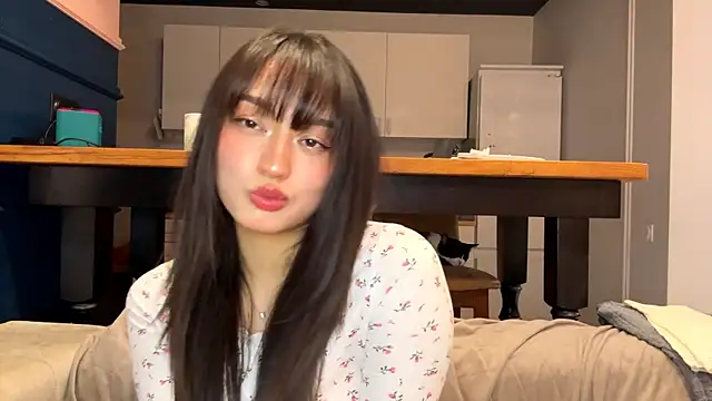 SweetSakuraJane's sex show image