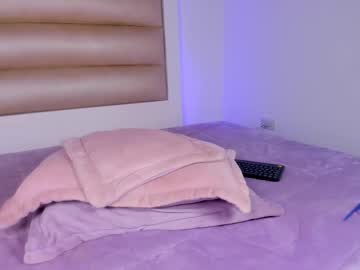 catalina_jade's sex show image