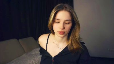 LindseyWatah's sex show image LindseyWatah's sex show image