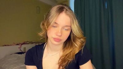 LindseyWatah's sex show image