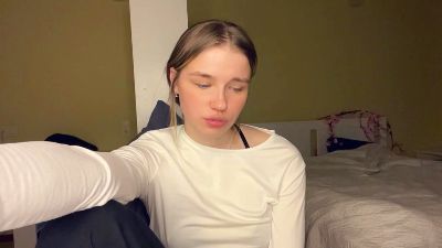 LindseyWatah's sex show image