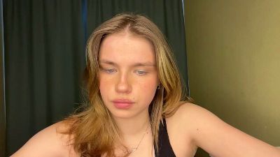 LindseyWatah's sex show image