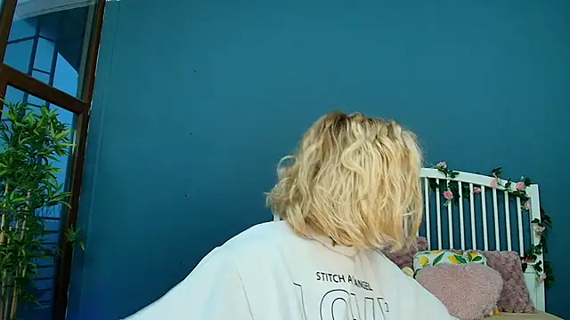 AlicePirs's sex show image