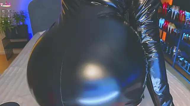 Изображение секс-шоу модели Kira_from_UA