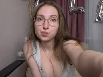 oliviavele's sex show image