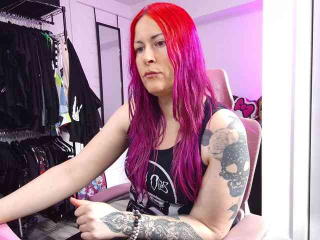 Изображение секс-шоу модели gennyrock