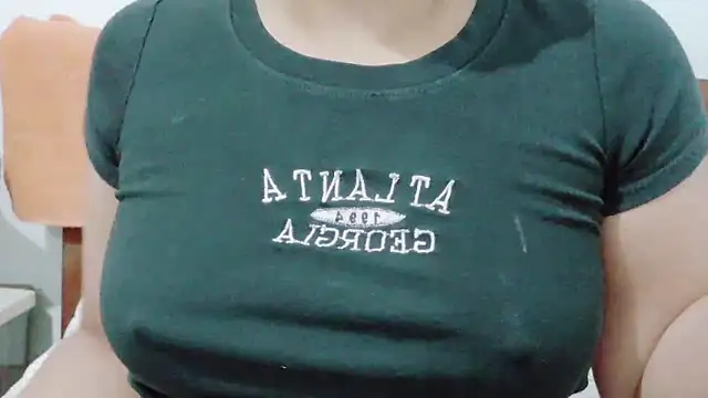 Изображение секс-шоу модели MojaditPussy