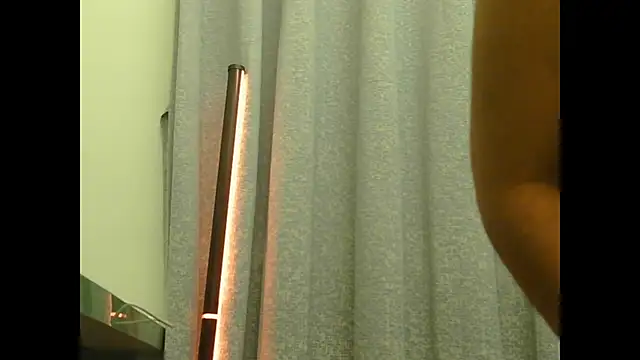 LoveLisa2's sex show image LoveLisa2's sex show image