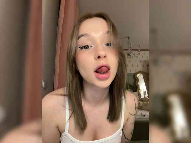 MeowMia's sex show image