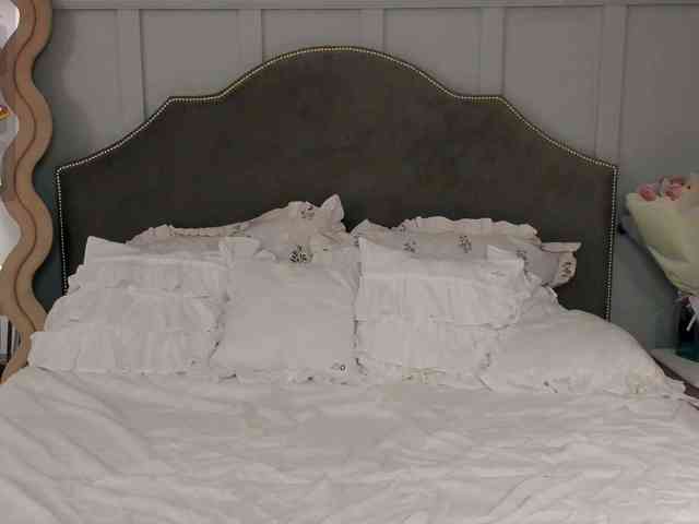 MeowMia's sex show image