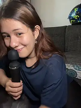 dakota021's sex show image