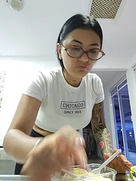 Roma_xxx's sex show image