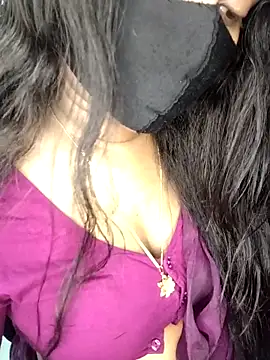 Sexshow-Bild von Idhika-Paul