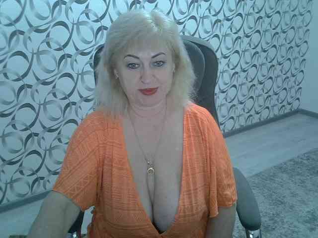 helen88888's sex show image