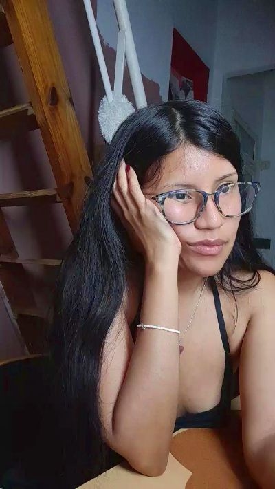 r0m44's sex show image