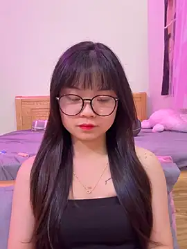 Изображение секс-шоу модели ___KARA___