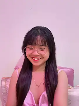 Изображение секс-шоу модели ___KARA___