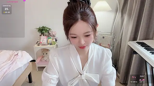 Изображение секс-шоу модели S-wan