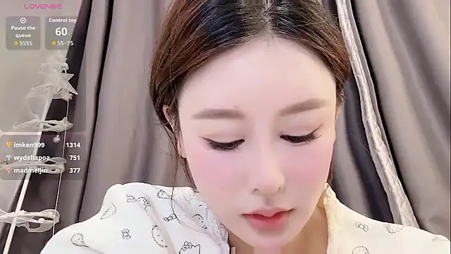 camille-w's sex show image