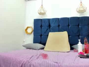 candy_big_tits18's sex show image