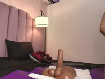 hallybans's sex show image
