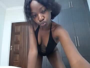 Изображение секс-шоу модели love_miah Изображение секс-шоу модели love_miah