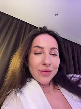 NotsoAmateur's sex show image