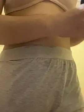 Golin-24's sex show image