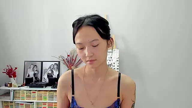 ailey_chao's sex show image
