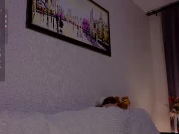 Sexshow-Bild von alisavine Sexshow-Bild von alisavine