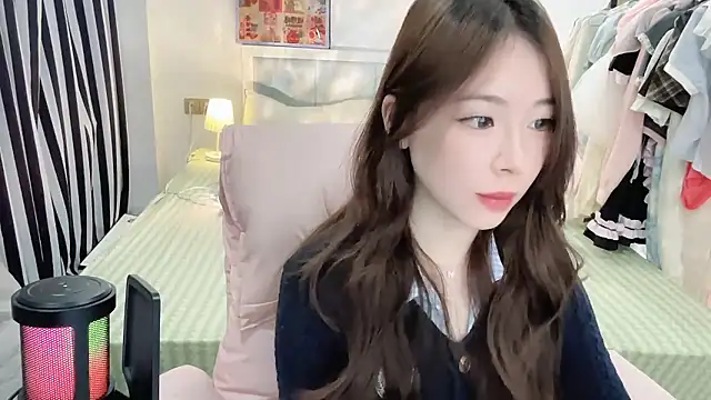 Gardenia-222's sex show image