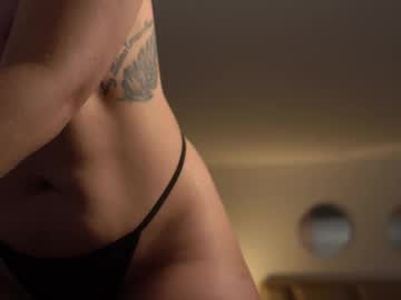 laurita_4's sex show image laurita_4's sex show image