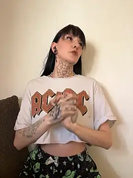 BlueVelvetBat's sex show image